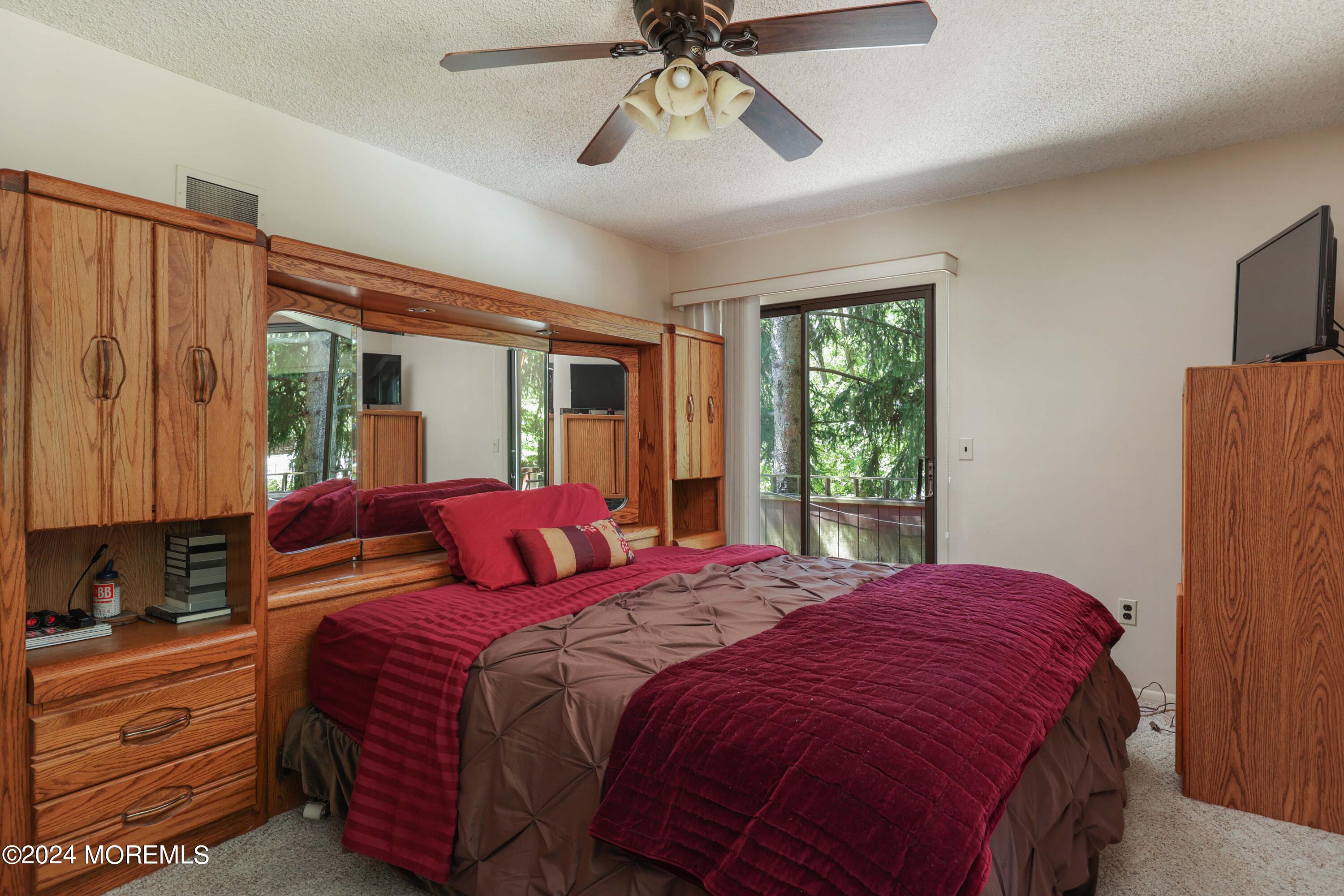 13 Chippewa Road Toms River, NJ 08753 - Photo 15 of 34 758A5461