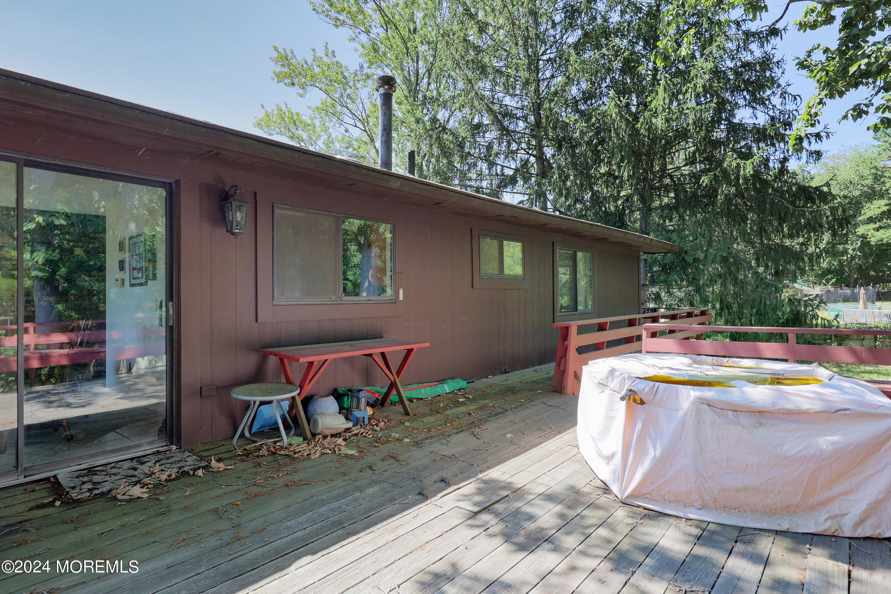 13 Chippewa Road Toms River, NJ 08753 - Photo 33 of 34 758A5625_6_7_8_9