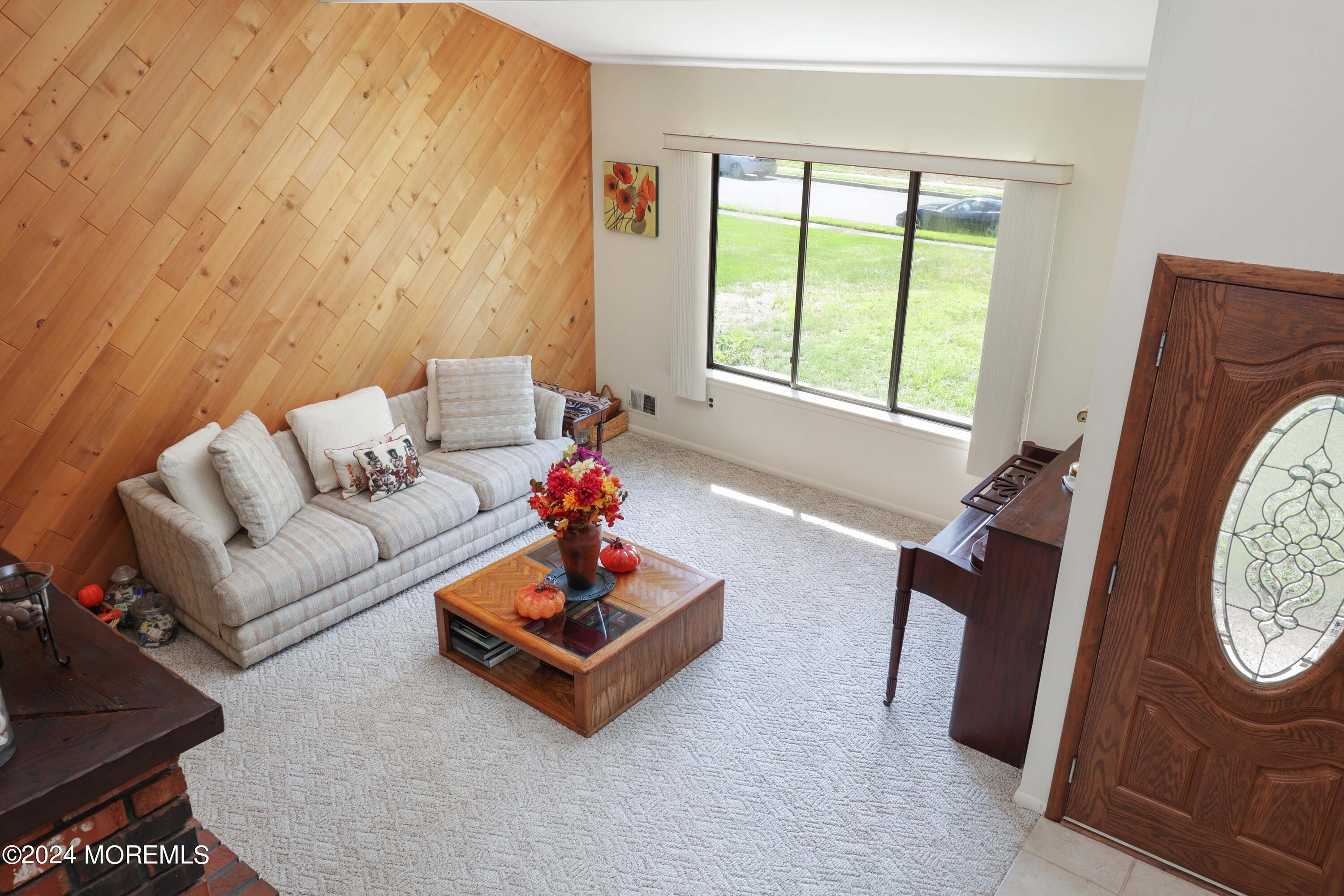 13 Chippewa Road Toms River, NJ 08753 - Photo 7 of 34 758A5407