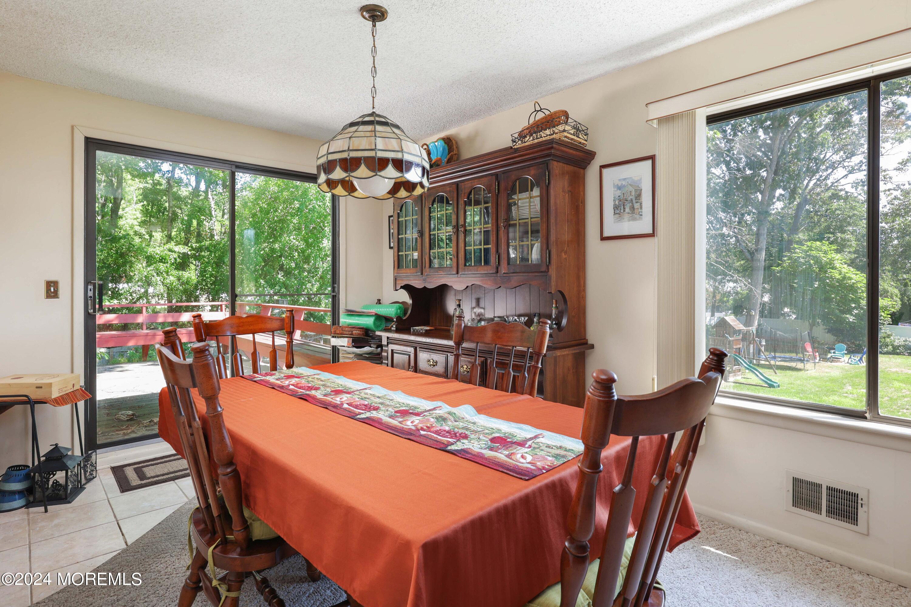 13 Chippewa Road Toms River, NJ 08753 - Photo 8 of 34 758A5414