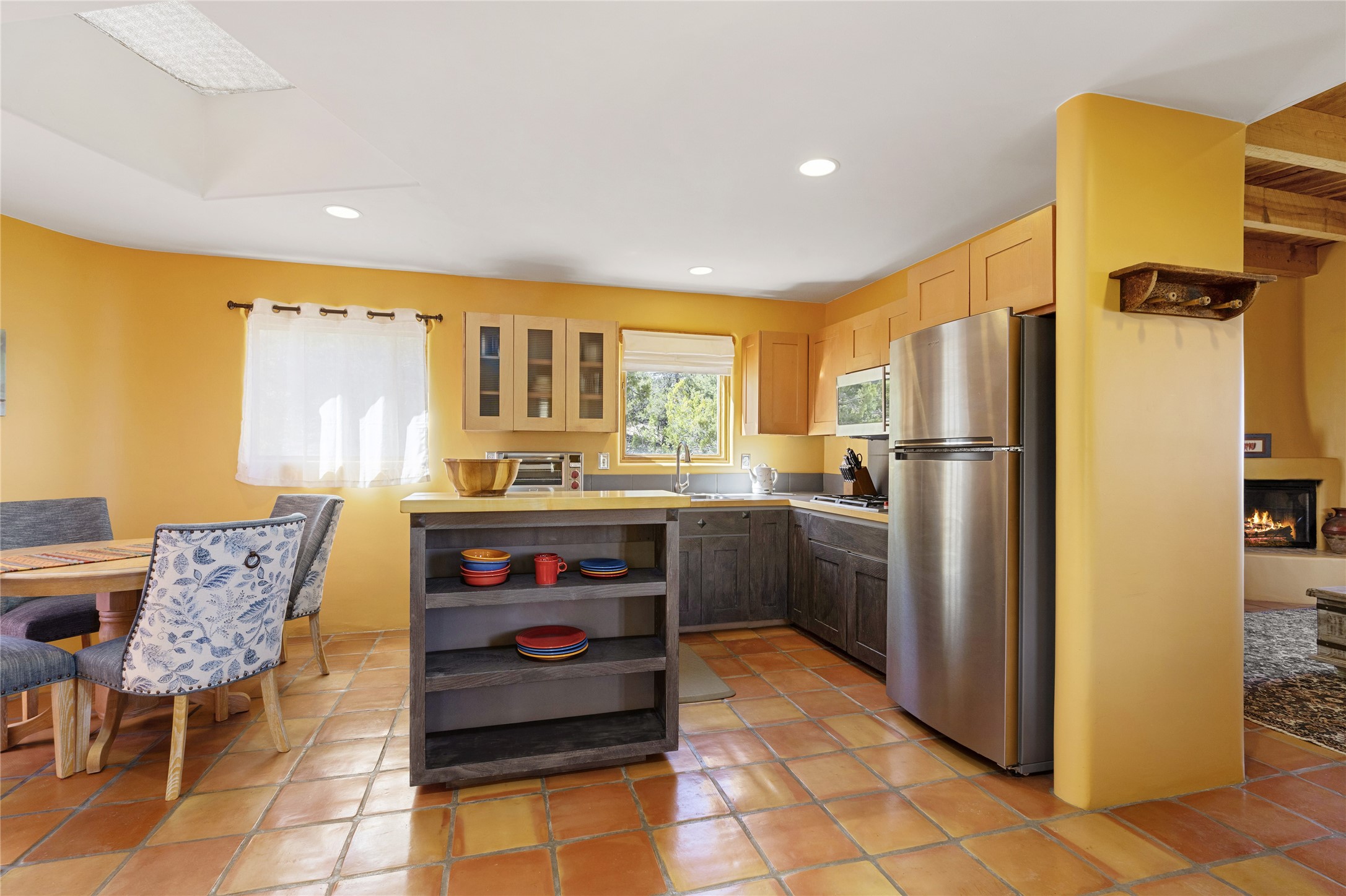 1204 Bandolina Road Santa Fe, NM 87501 - Photo 44 of 69 Upper Casita kitchen/dining