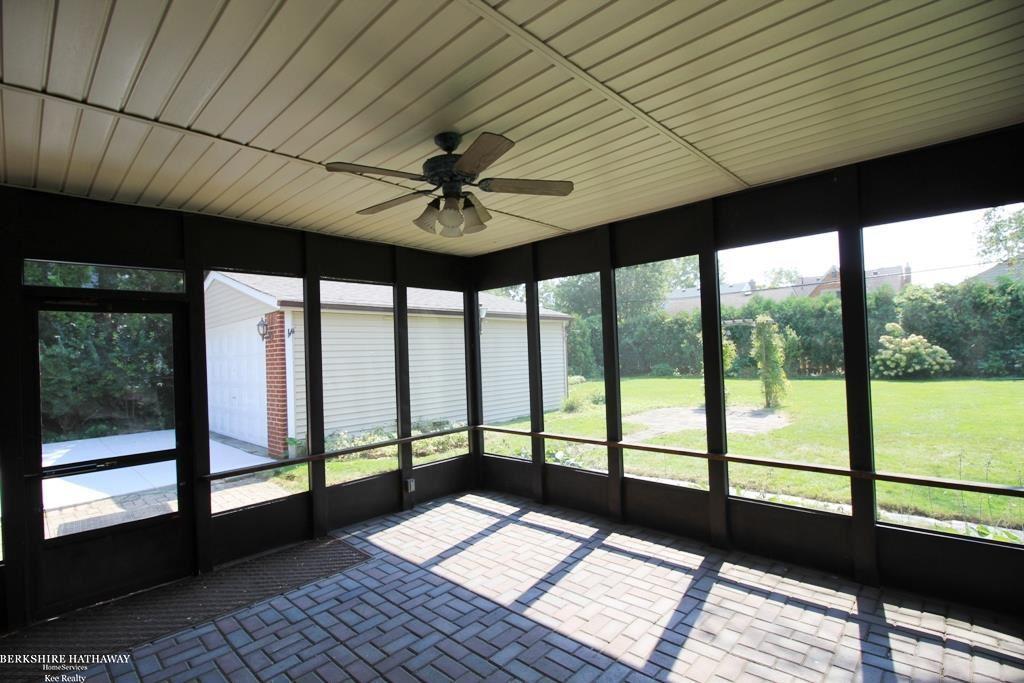 1583 Hawthorne Road Grosse Pointe Woods, MI 48236 - Photo 28 of 30