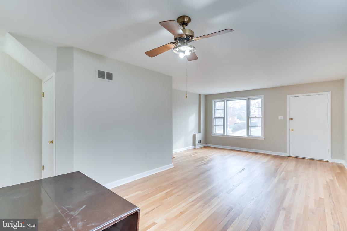 1012 Ruatan Street Silver Spring, MD 20903 - Photo 8 of 15 Gallery Image 8