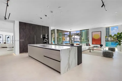 $10,990,000 | 503 Palm Drive, Hallandale Beach, FL 33009