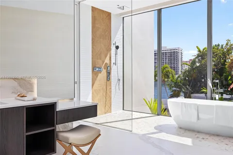 $10,990,000 | 503 Palm Drive, Hallandale Beach, FL 33009