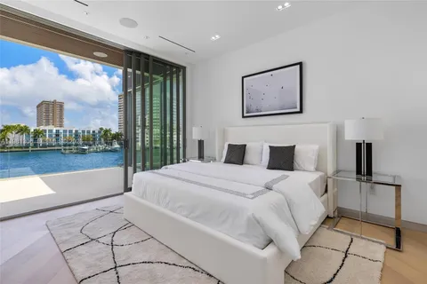$10,990,000 | 503 Palm Drive, Hallandale Beach, FL 33009