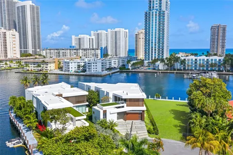$10,990,000 | 503 Palm Drive, Hallandale Beach, FL 33009