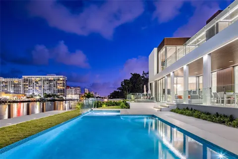 $10,990,000 | 503 Palm Drive, Hallandale Beach, FL 33009