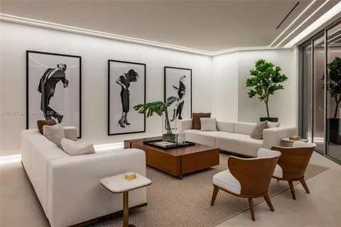 $10,990,000 | 503 Palm Drive, Hallandale Beach, FL 33009