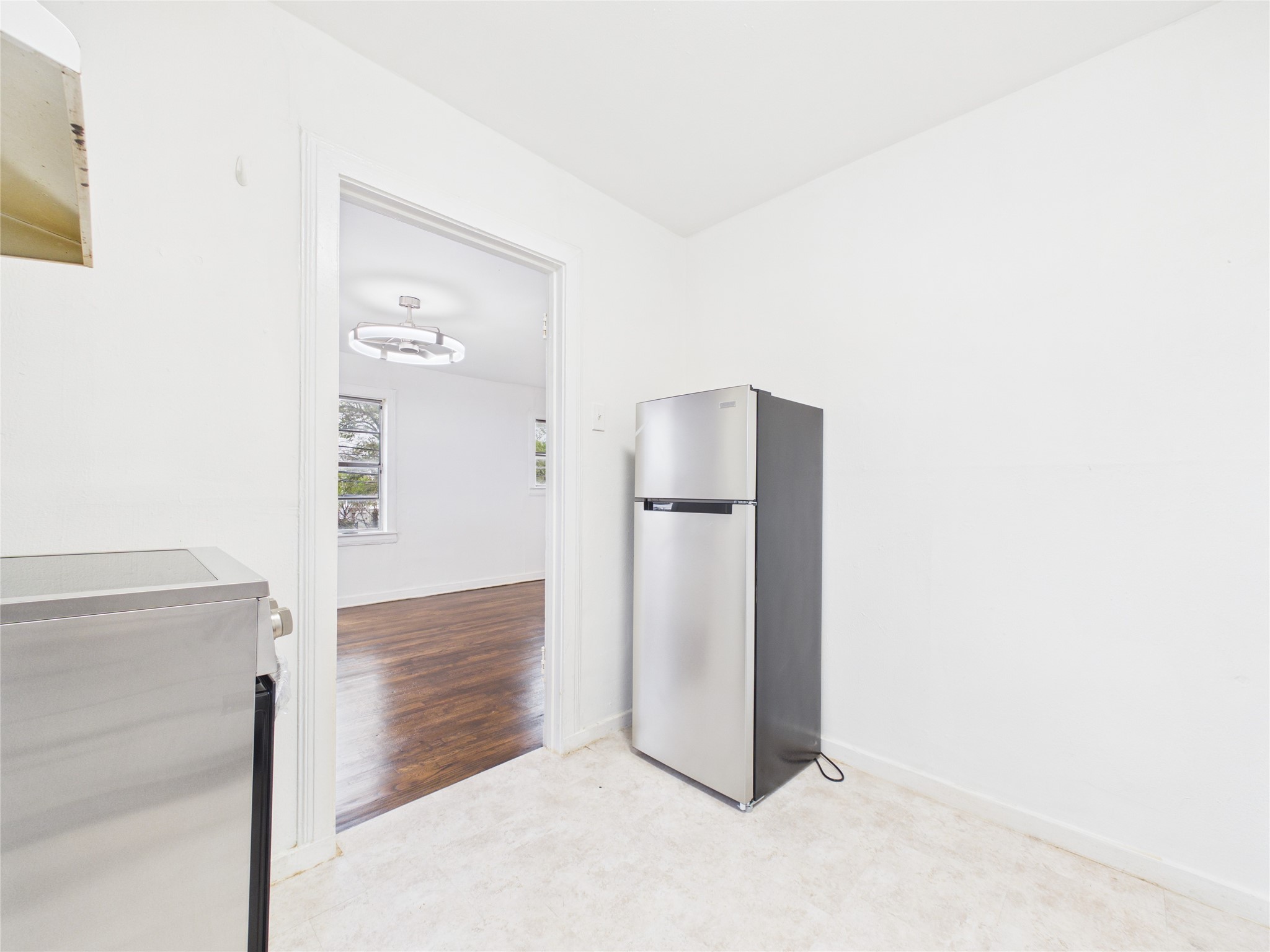 2016 Dunlavy Street, Unit 3 Houston, TX 77006 - Photo 9 of 16