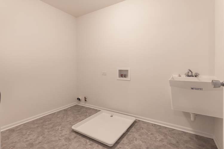 933 Willow Road Manteno, IL 60950 - Photo 20 of 20 a view of small space