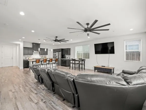 $540,000 | 4080 San Jose Avenue, Clovis, CA 93619