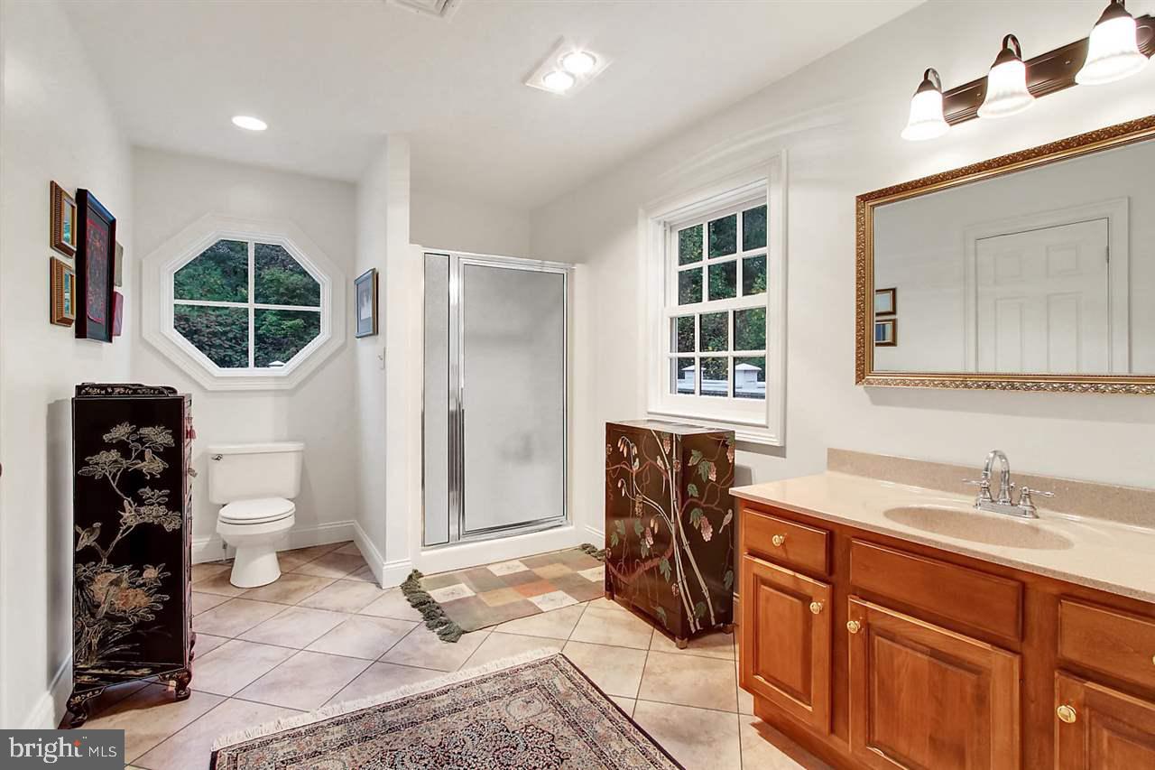 900 Buck Road Dover, PA 17315 - Photo 23 of 48 Master Bathroom