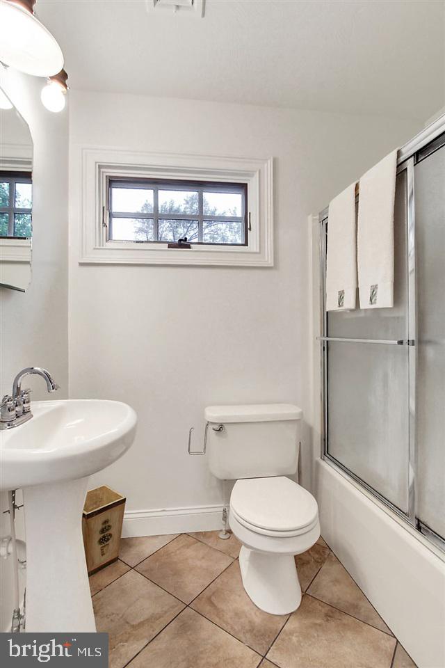 900 Buck Road Dover, PA 17315 - Photo 26 of 48 2nd Bedroom Full Bath