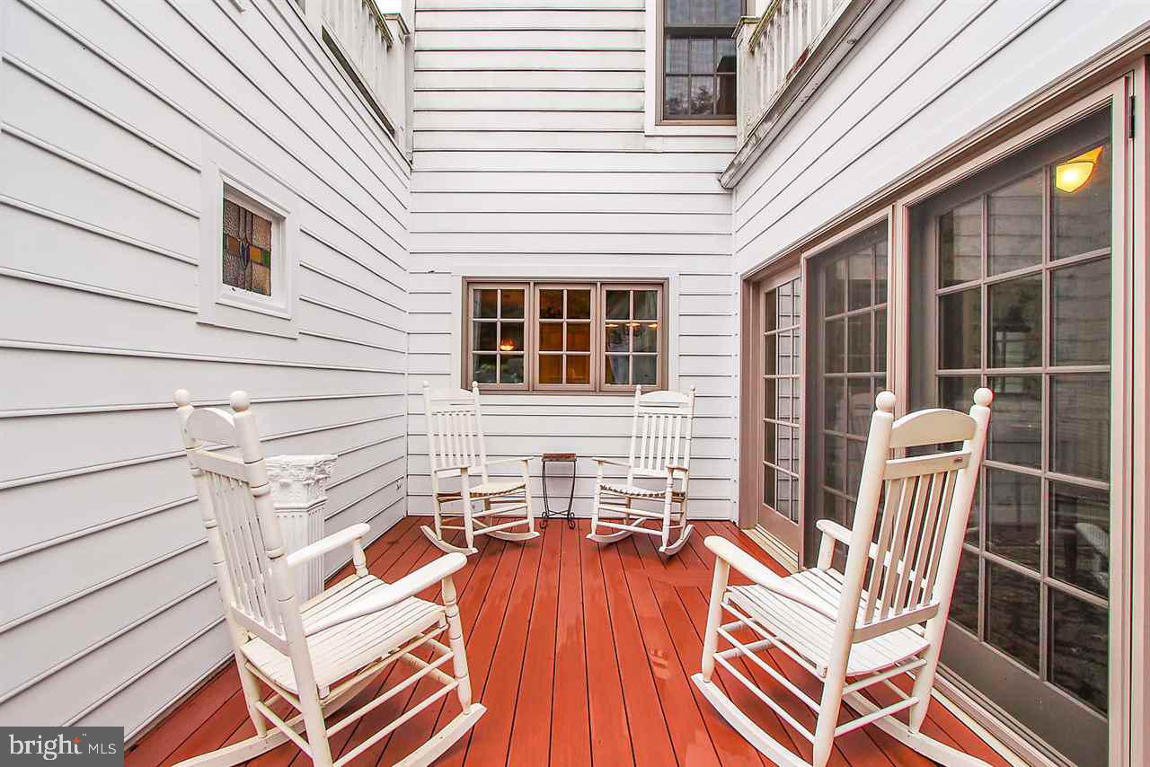 900 Buck Road Dover, PA 17315 - Photo 29 of 48 Sitting Area