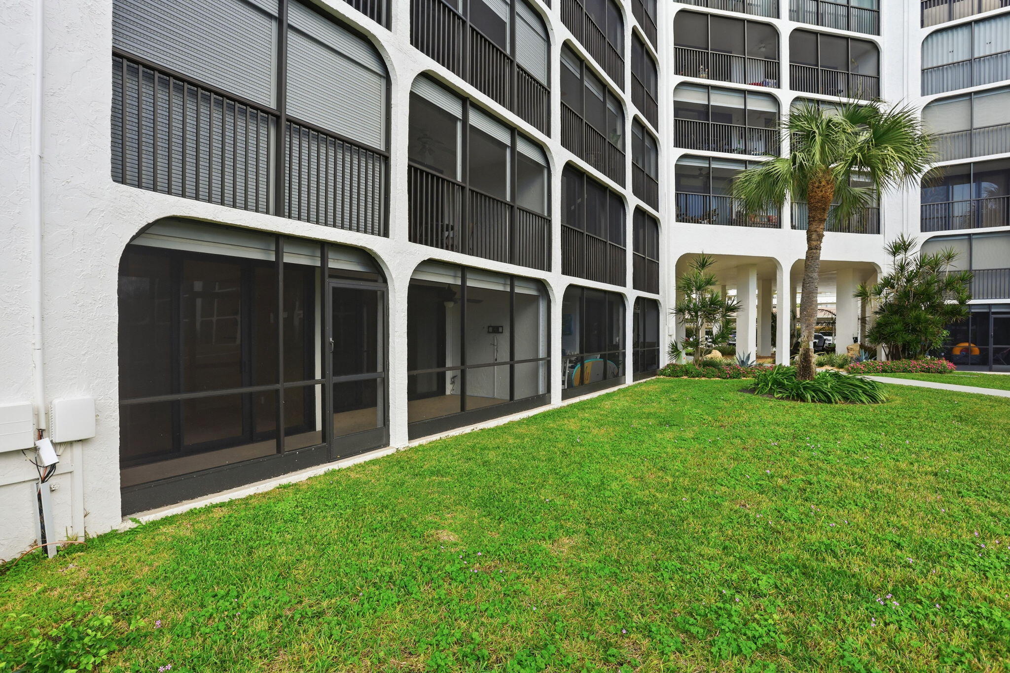 1629 Riverview Road, Unit 117 Deerfield Beach, FL 33441 - Photo 54 of 64 Exterior View of unit
