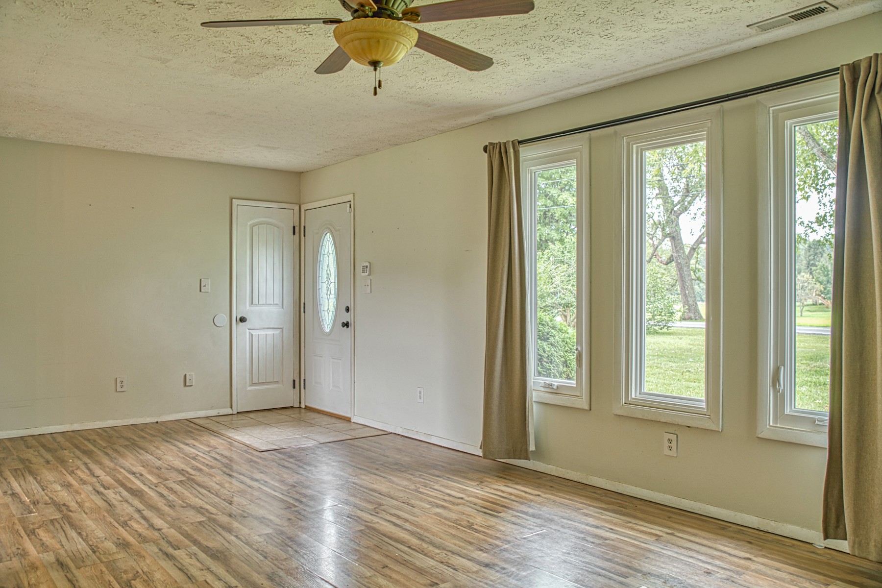 7097 Dodson Branch Road Cookeville, TN 38501 - Photo 5 of 25 Gallery Image 5