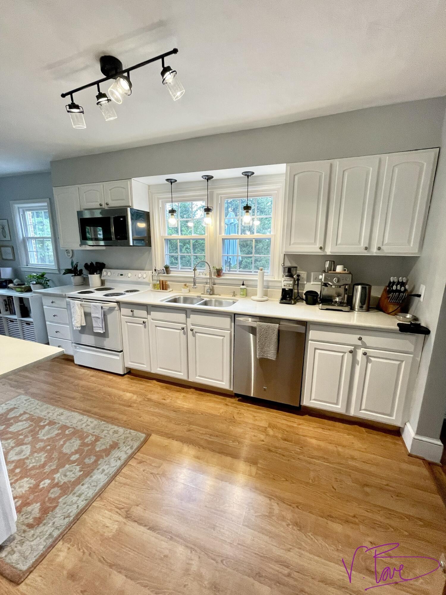 1104 Highland Road Salem, VA 24153 - Photo 23 of 49 New appliances