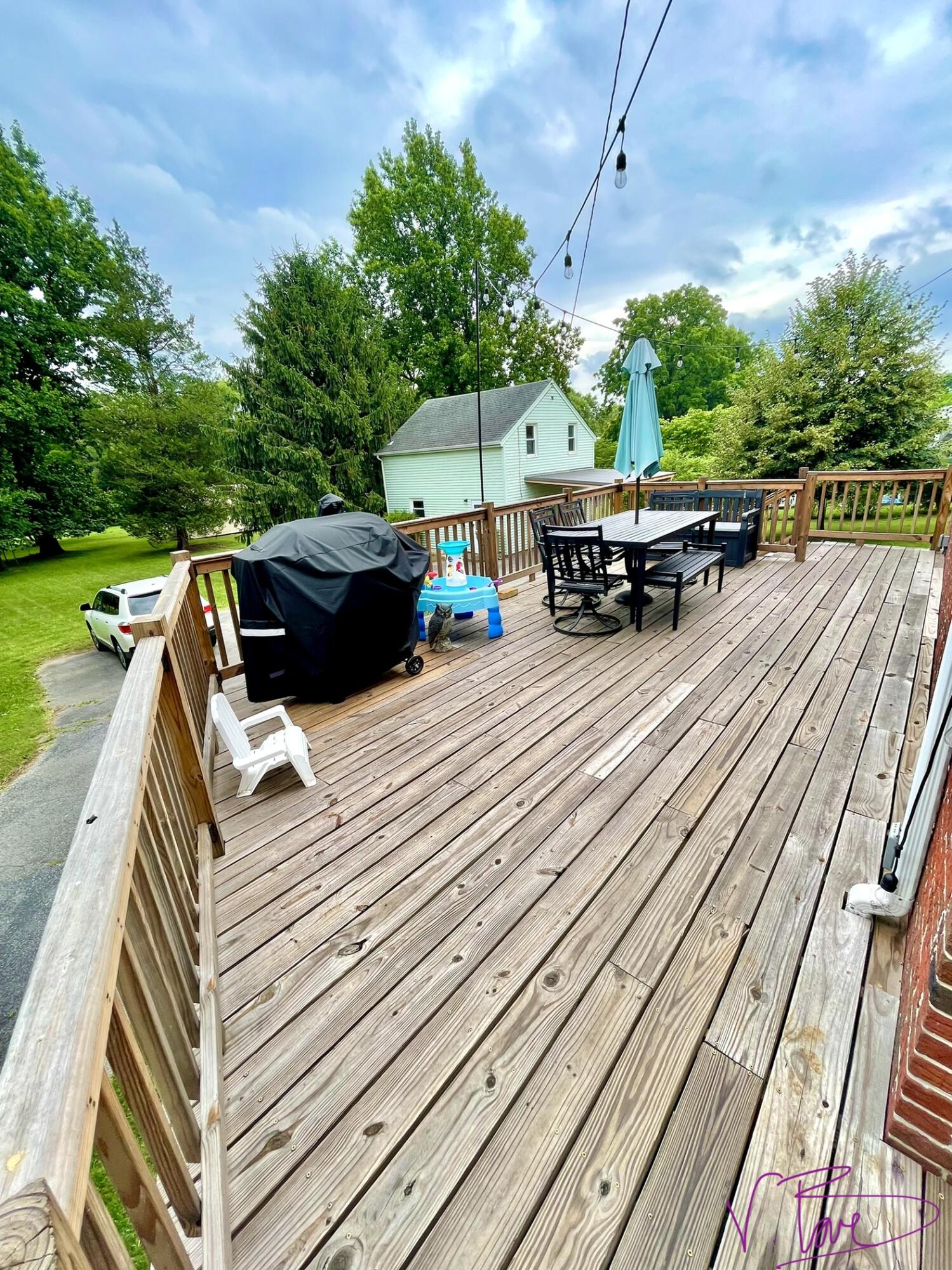 1104 Highland Road Salem, VA 24153 - Photo 37 of 49 New back deck