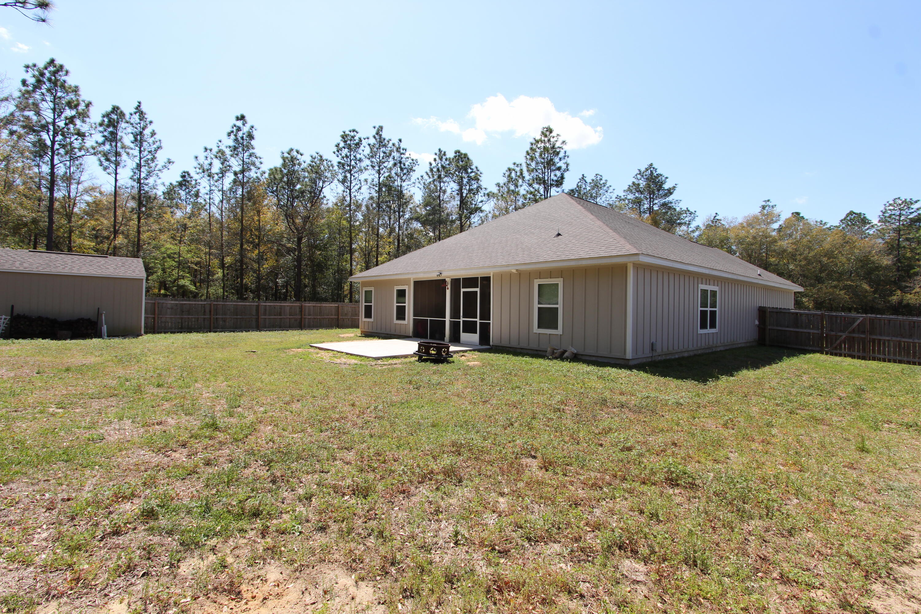 2462 Dakota Way Crestview, FL 32536 - Photo 28 of 31 IMG_4886