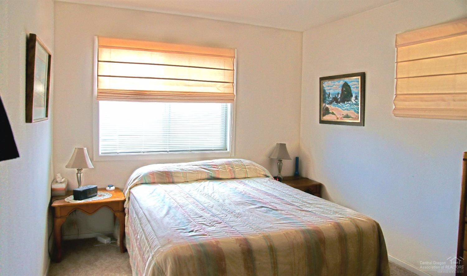 65870 Twin Bridges Road Bend, OR 97703 - Photo 7 of 21 Gallery Image 7