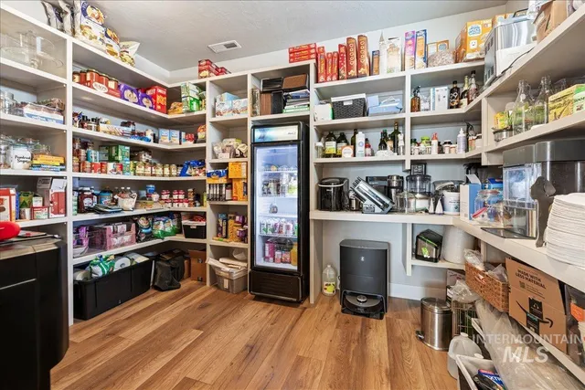 $1,225,000 | 14947 Red Barn Court, Caldwell, ID 83607