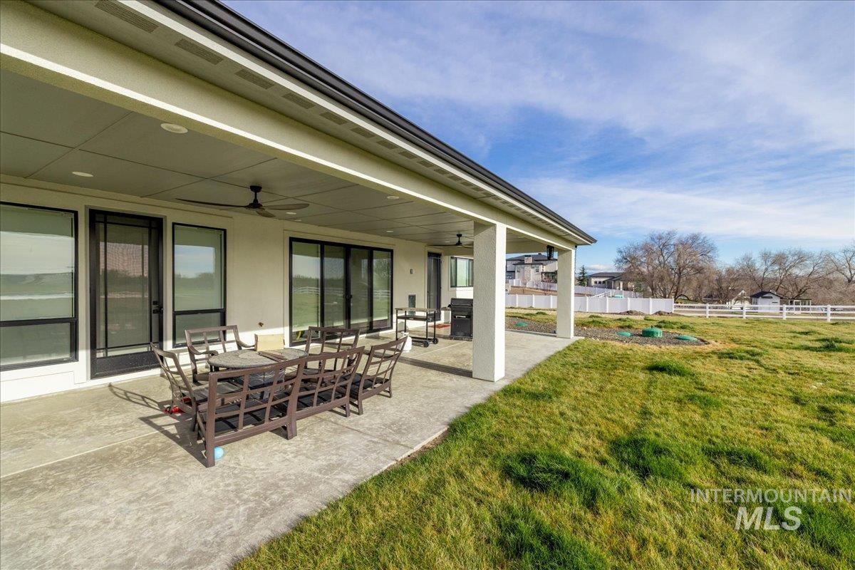 14947 Red Barn Court Caldwell, ID 83607 - Photo 37 of 46