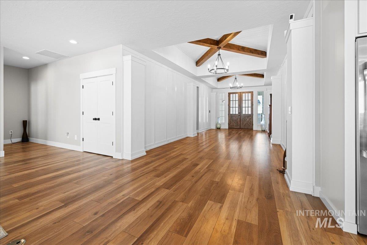 14947 Red Barn Court Caldwell, ID 83607 - Photo 8 of 46