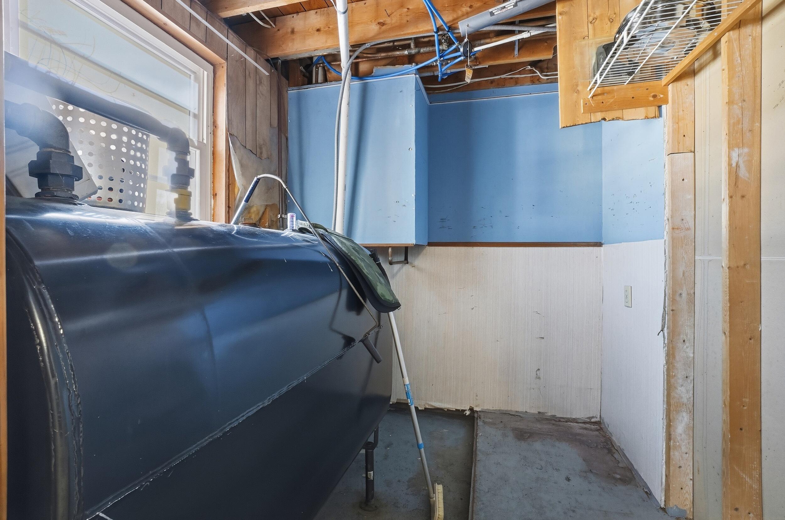 21 Independence Lane East Millinocket, ME 04430 - Photo 11 of 39 21 independence ln east millinocket_dsc4