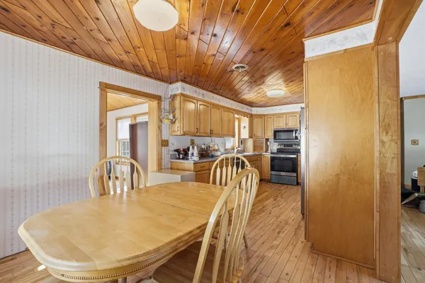 $259,000 | 21 Independence Lane, East Millinocket, ME 04430