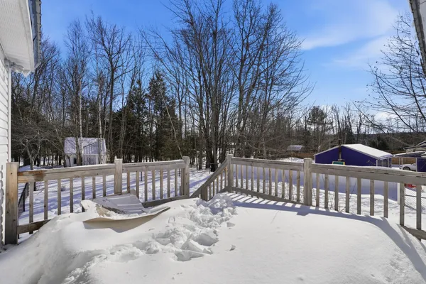 $259,000 | 21 Independence Lane, East Millinocket, ME 04430