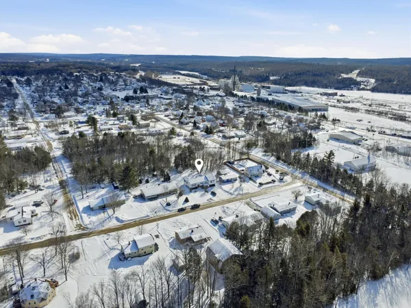 $259,000 | 21 Independence Lane, East Millinocket, ME 04430