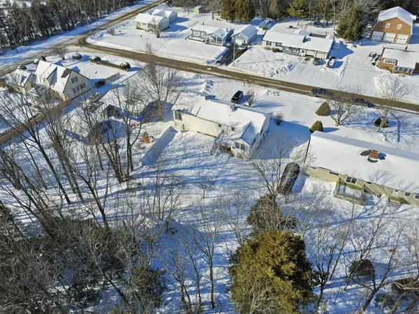 $259,000 | 21 Independence Lane, East Millinocket, ME 04430