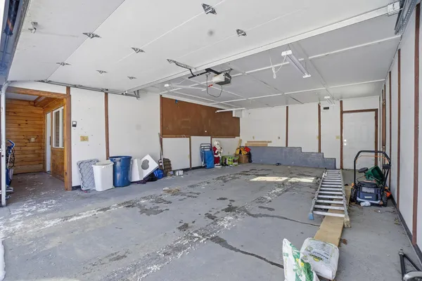 $259,000 | 21 Independence Lane, East Millinocket, ME 04430