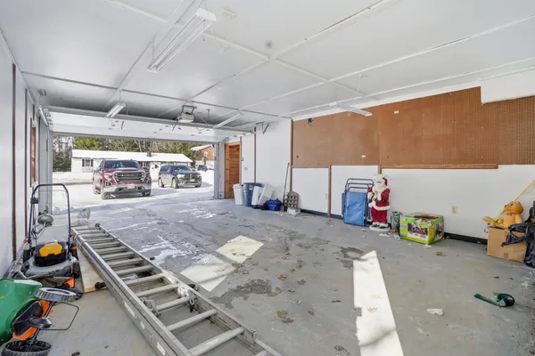 $259,000 | 21 Independence Lane, East Millinocket, ME 04430