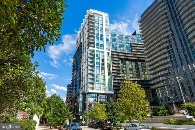 $2,200,000 | 1781 North Pierce Street, Unit 1201, Arlington, VA 22209