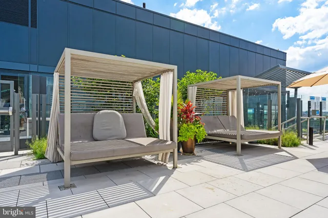 $2,200,000 | 1781 North Pierce Street, Unit 1201, Arlington, VA 22209