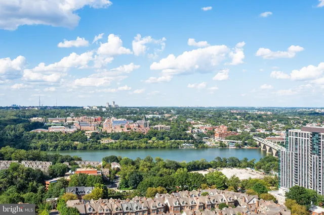 $2,200,000 | 1781 North Pierce Street, Unit 1201, Arlington, VA 22209