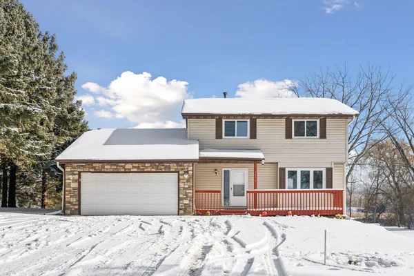 $474,900 | 7050 Pioneer Trail, Greenfield, MN 55357