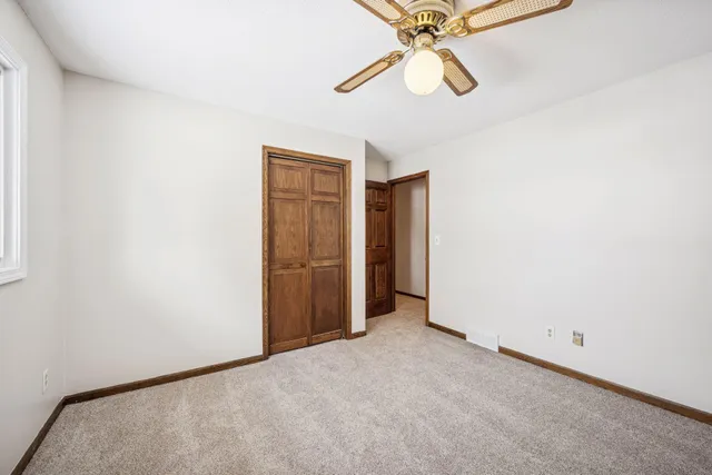 $529,900 | 7050 Pioneer Trail, Greenfield, MN 55357