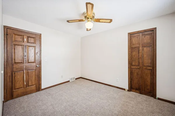 $474,900 | 7050 Pioneer Trail, Greenfield, MN 55357