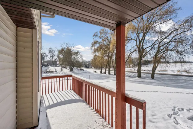 $529,900 | 7050 Pioneer Trail, Greenfield, MN 55357