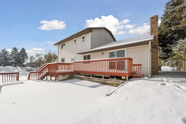 $474,900 | 7050 Pioneer Trail, Greenfield, MN 55357