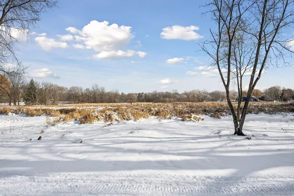 $474,900 | 7050 Pioneer Trail, Greenfield, MN 55357