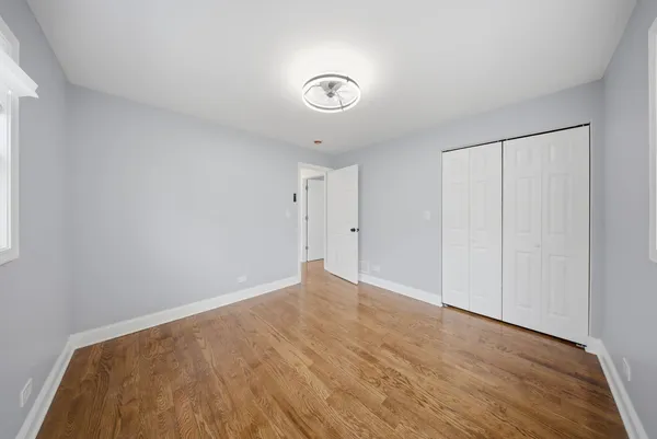 $339,999 | 15566 Gouwens Lane, South Holland, IL 60473