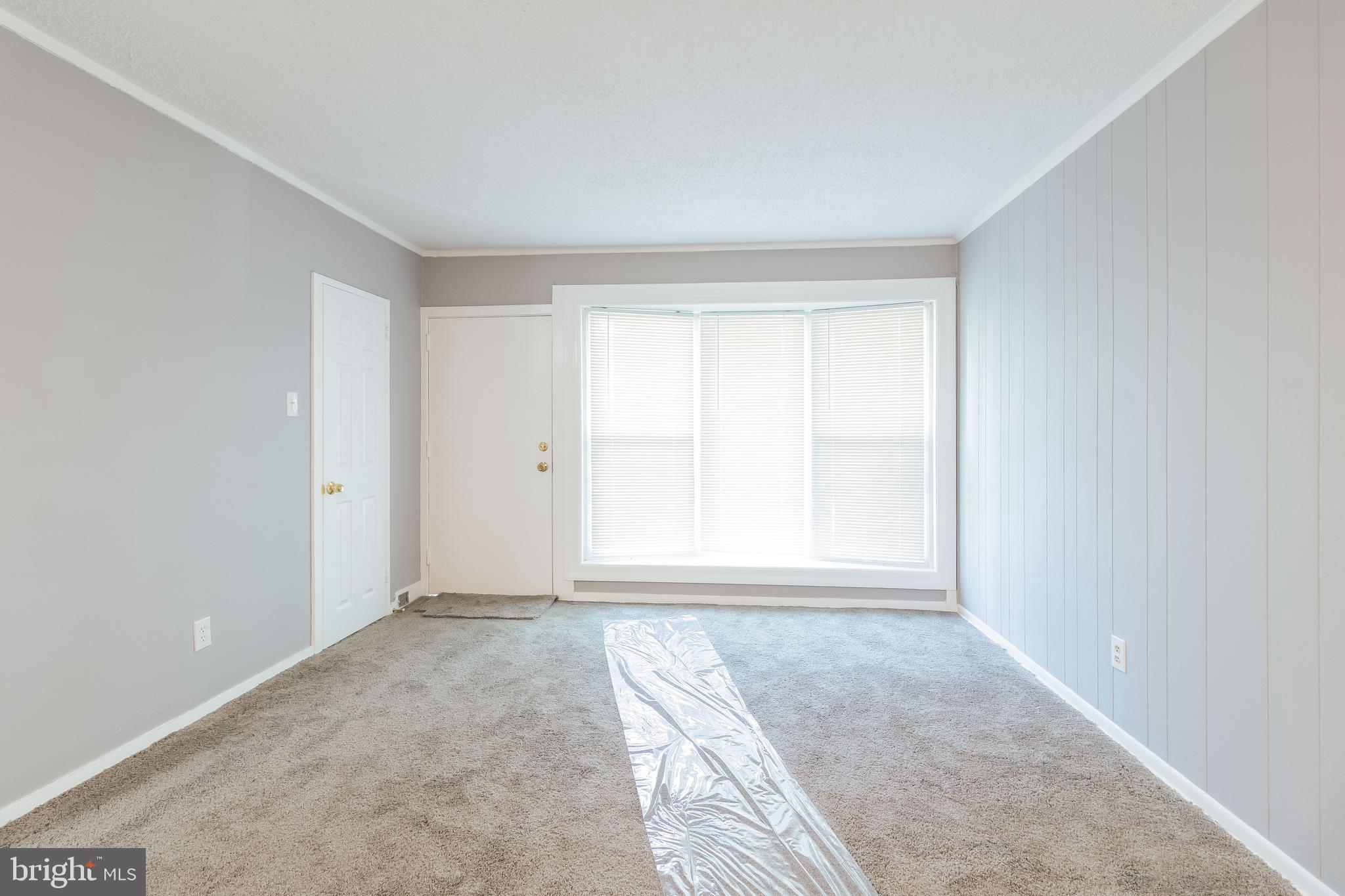 7614 Oxman Road Landover, MD 20785 - Photo 3 of 24