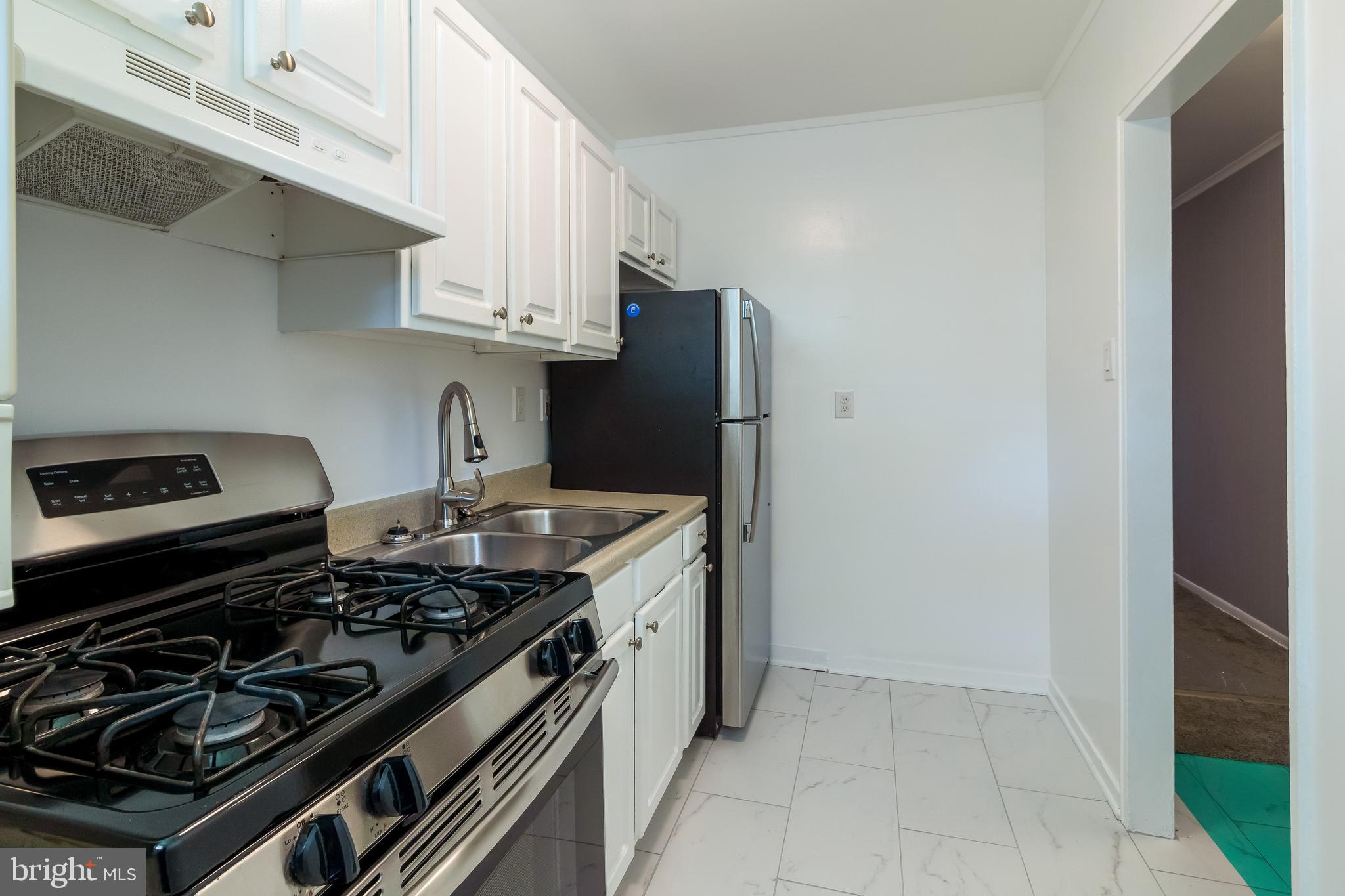 7614 Oxman Road Landover, MD 20785 - Photo 7 of 24