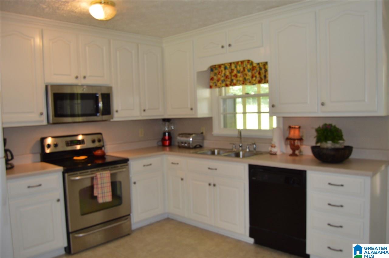 4051 Ebell Road Oneonta, AL 35121 - Photo 8 of 36