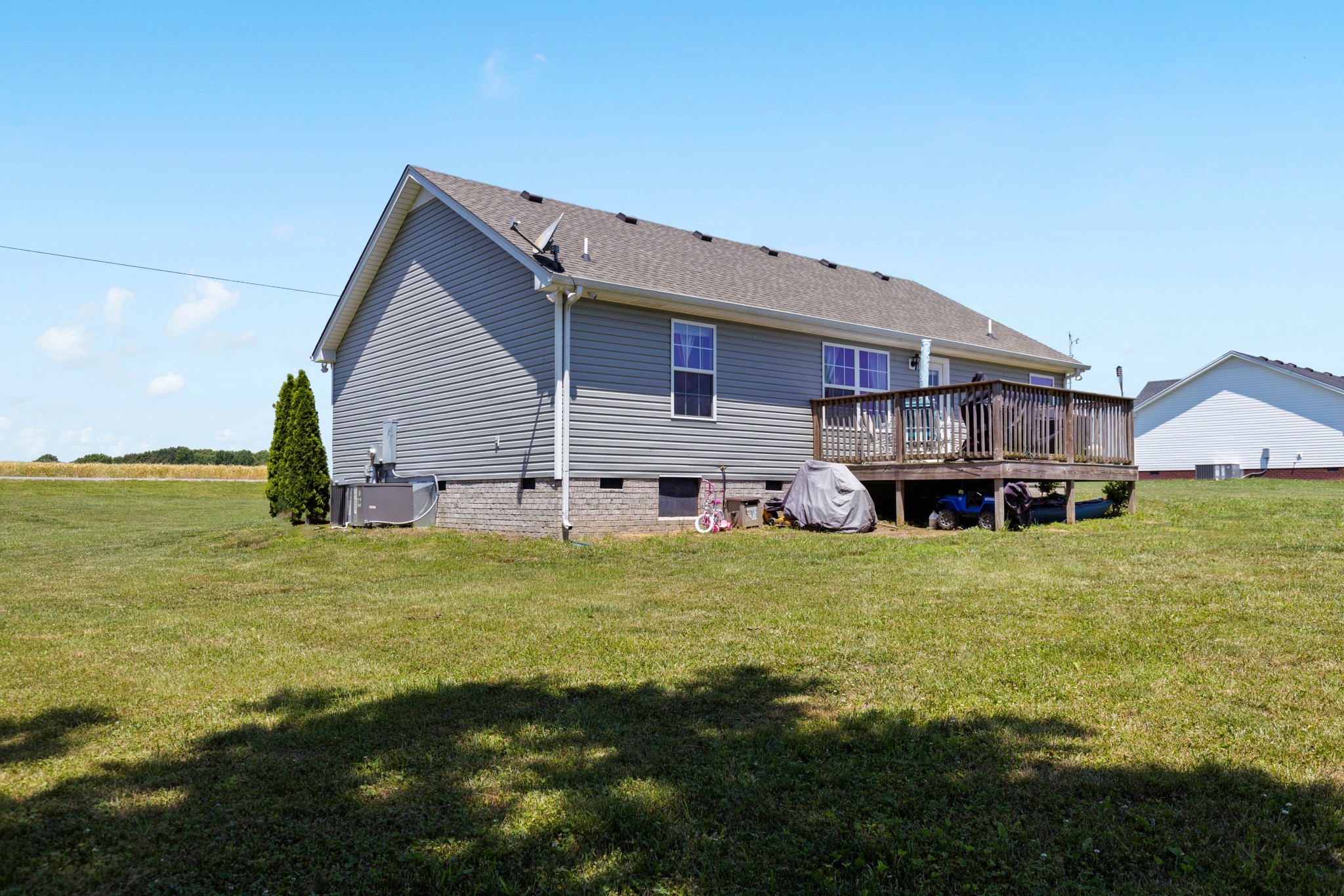306 Meadows Road Portland, TN 37148 - Photo 28 of 31 a view of a house with a yard and sitting area