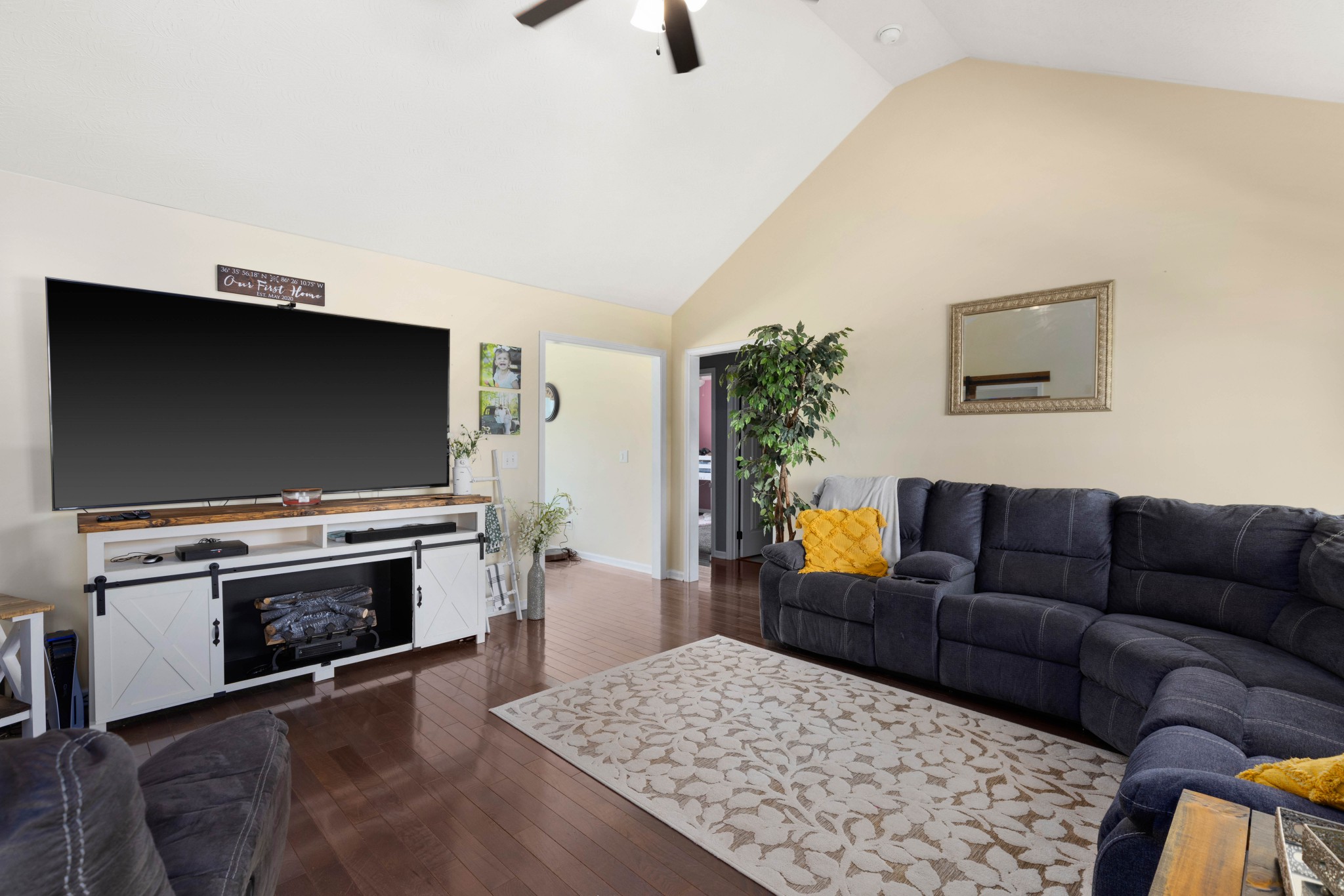 306 Meadows Road Portland, TN 37148 - Photo 6 of 31 a living room with furniture and a flat screen tv